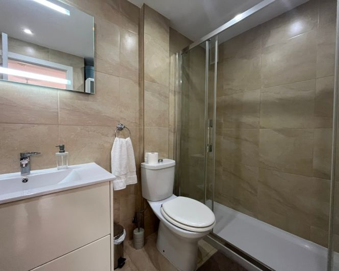 Image No.9-2 Bed Apartment for sale