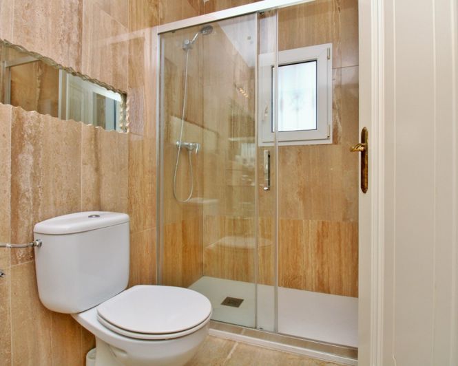 Image No.20-3 Bed Villa for sale