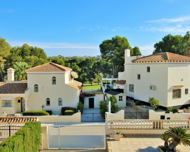 Image No.25-3 Bed Villa for sale