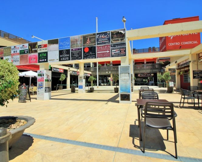 Image No.36-3 Bed Villa for sale