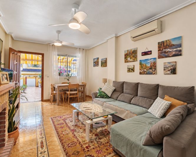 Image No.11-3 Bed Townhouse for sale