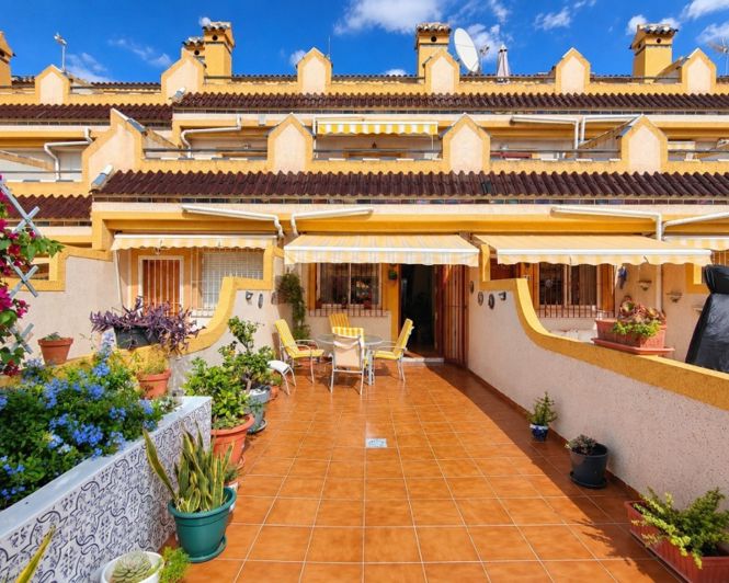 Image No.2-3 Bed Townhouse for sale