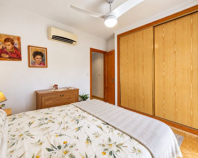 Image No.22-3 Bed Townhouse for sale