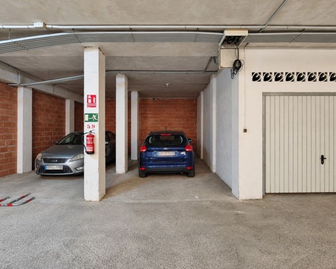 Image No.37-3 Bed Townhouse for sale