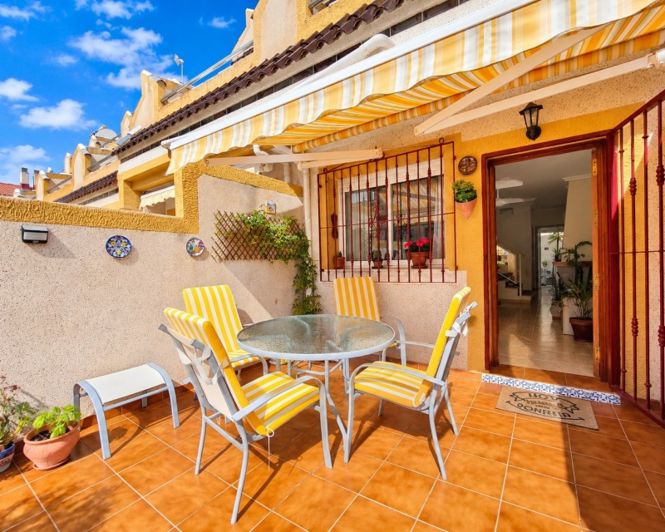 Image No.4-3 Bed Townhouse for sale