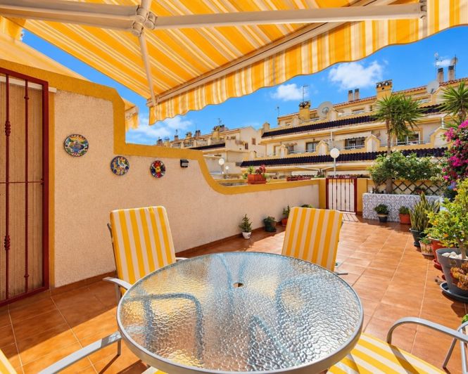 Image No.7-3 Bed Townhouse for sale