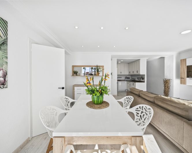 Image No.11-2 Bed Apartment for sale