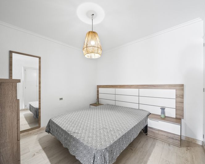 Image No.20-2 Bed Apartment for sale