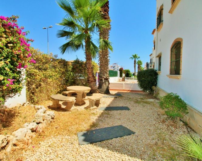 Image No.23-2 Bed Apartment for sale