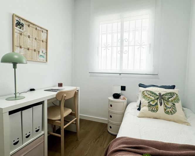 Image No.20-2 Bed Apartment for sale
