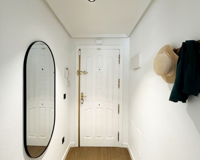 Image No.25-2 Bed Apartment for sale