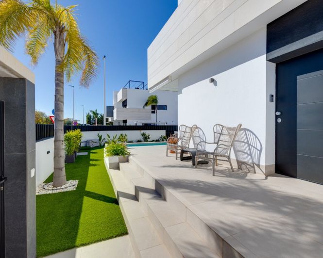 Image No.13-3 Bed Apartment for sale