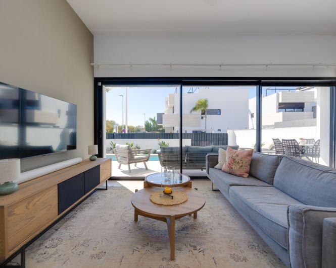 Image No.24-3 Bed Apartment for sale