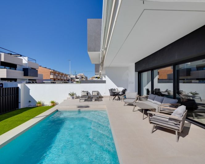 Image No.7-3 Bed Apartment for sale