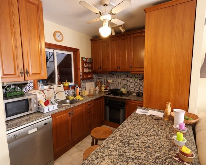 Image No.4-3 Bed Townhouse for sale