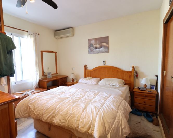 Image No.6-3 Bed Townhouse for sale