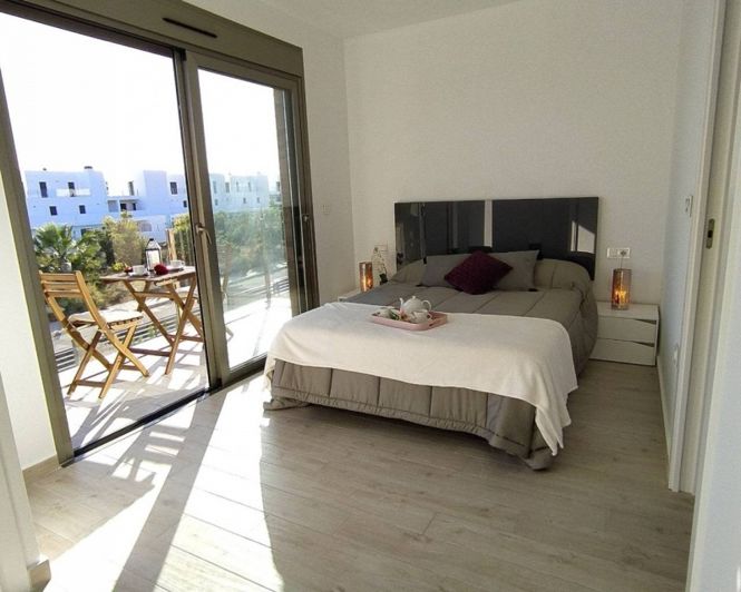 Image No.12-3 Bed Villa for sale