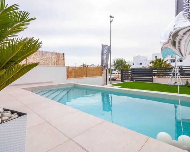Image No.17-3 Bed Villa for sale