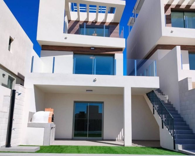 Image No.6-3 Bed Villa for sale