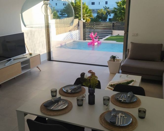Image No.8-3 Bed Villa for sale