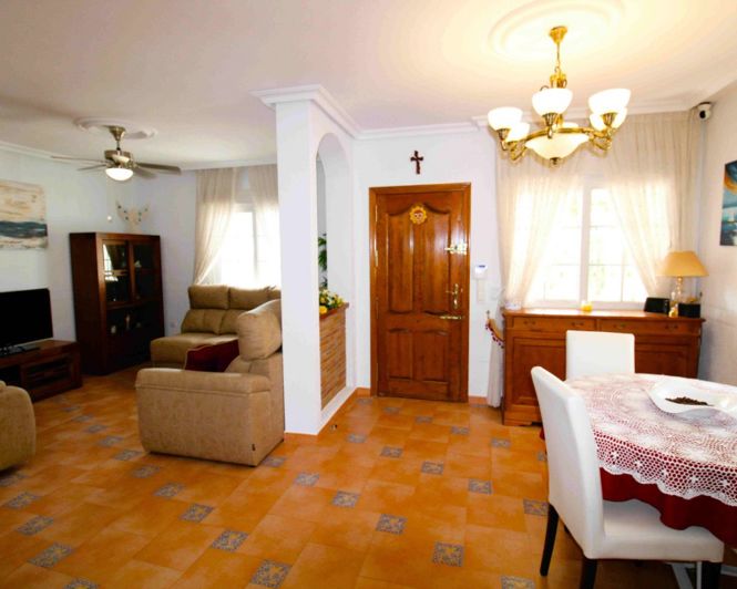 Image No.6-Villa de 3 chambres à vendre à Villamartin