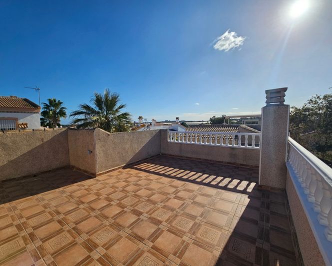 Image No.11-3 Bed Villa for sale