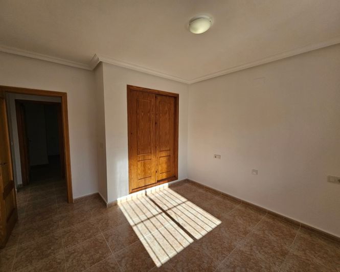 Image No.17-3 Bed Villa for sale