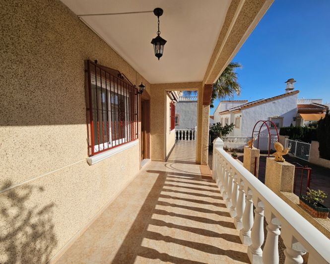 Image No.24-3 Bed Villa for sale