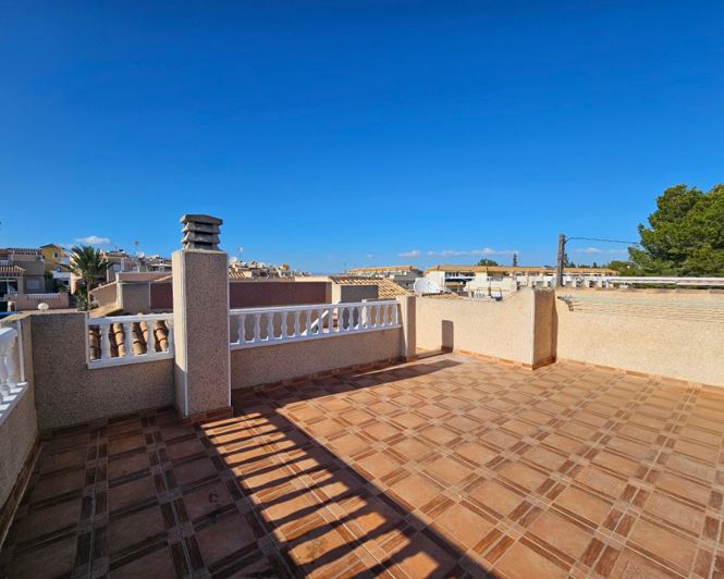 Image No.29-3 Bed Villa for sale