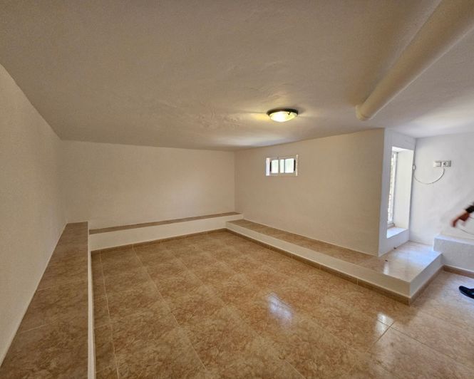 Image No.35-3 Bed Villa for sale