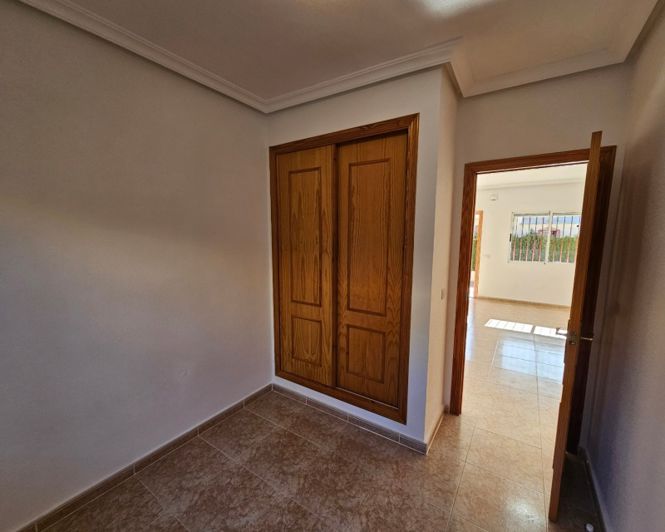 Image No.7-3 Bed Villa for sale