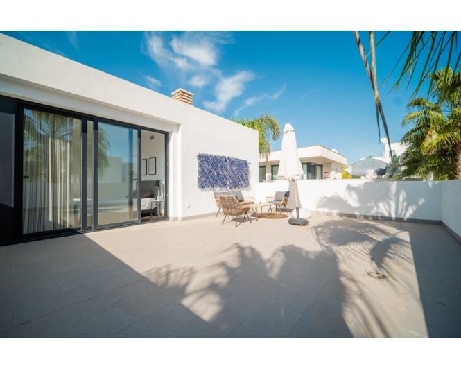 Image No.22-3 Bed Villa for sale