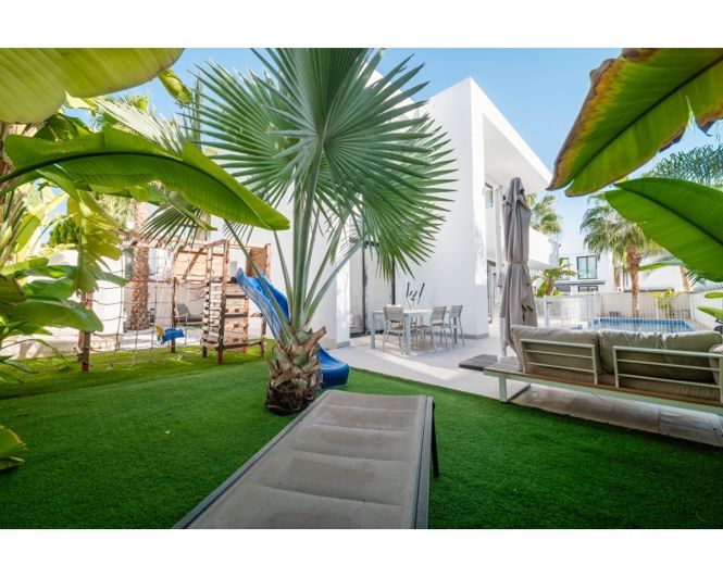 Image No.23-3 Bed Villa for sale