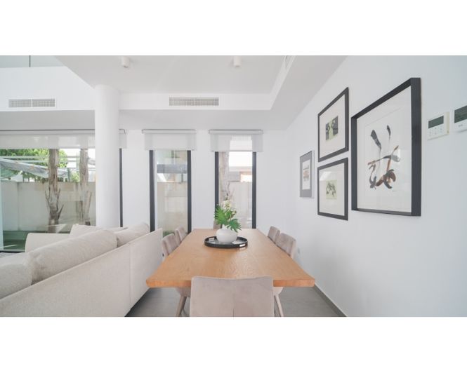 Image No.8-3 Bed Villa for sale