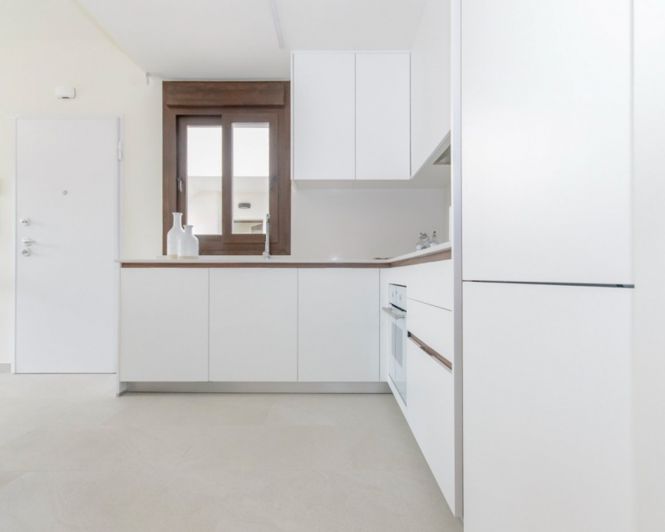 Image No.10-3 Bed Apartment for sale