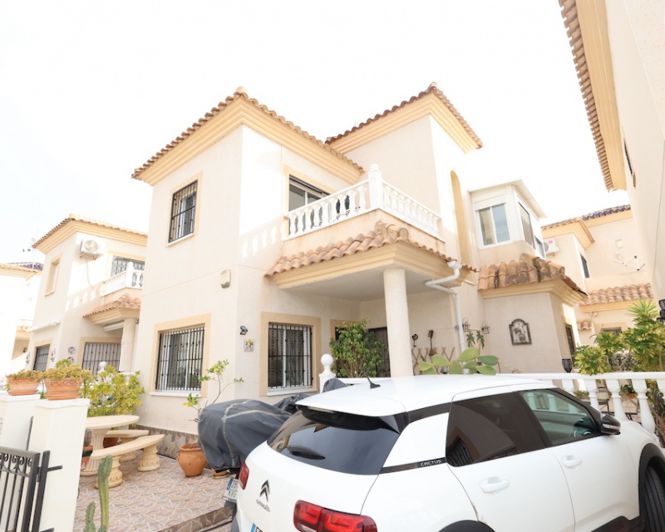 Image No.1-Villa de 2 chambres à vendre à Playa Flamenca