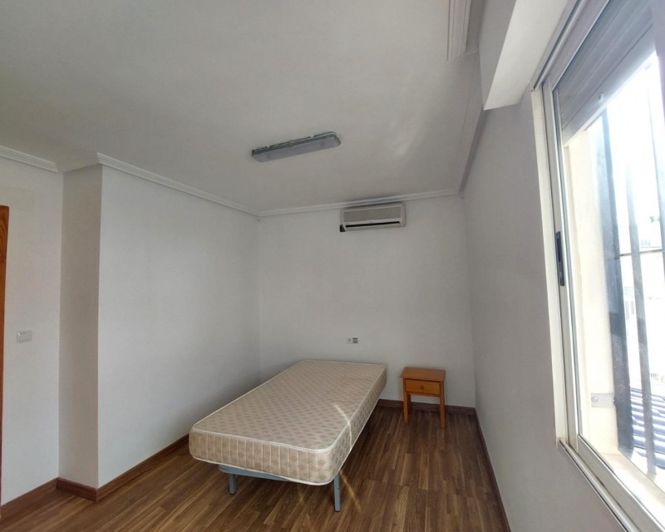 Image No.9-3 Bed Villa for sale