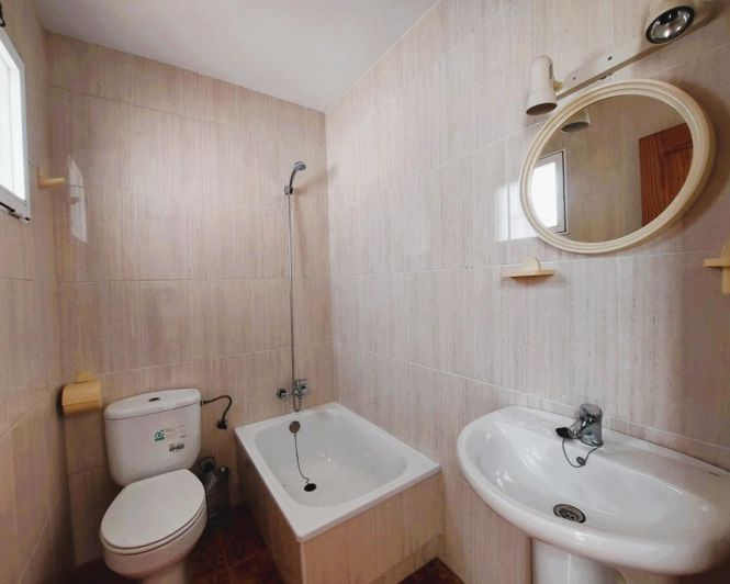 Image No.10-3 Bed Villa for sale