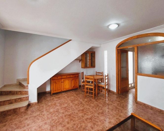 Image No.2-3 Bed Villa for sale