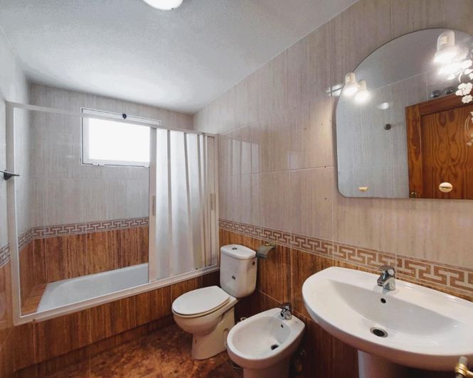 Image No.8-3 Bed Villa for sale