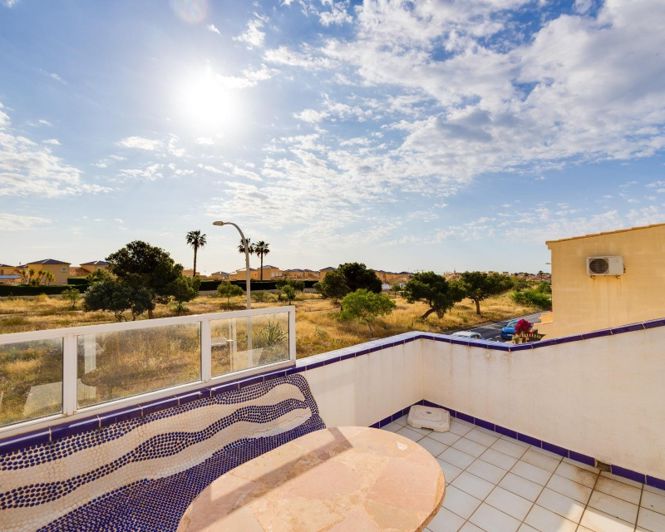Image No.17-2 Bed Villa for sale