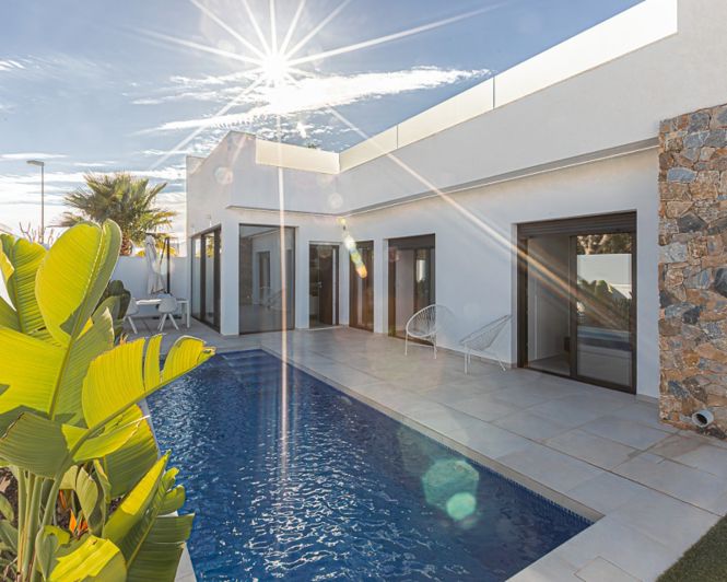 Image No.1-3 Bed Villa for sale