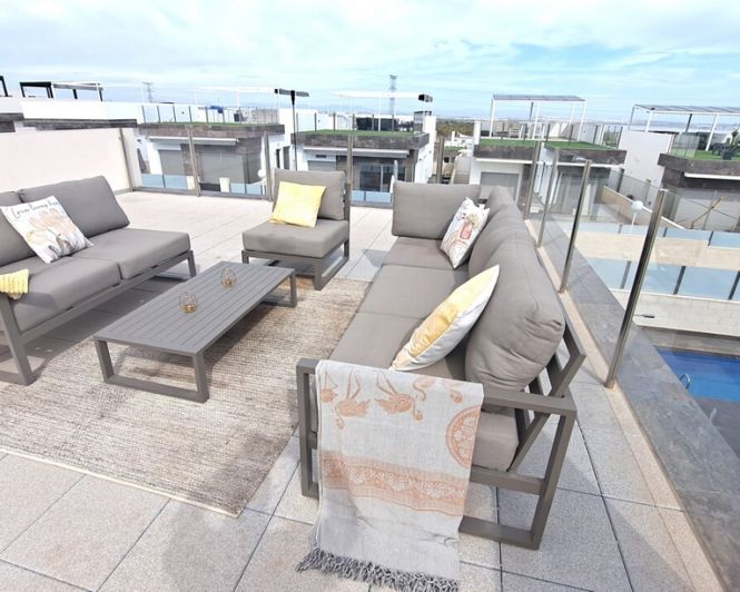 Image No.36-3 Bed Villa for sale