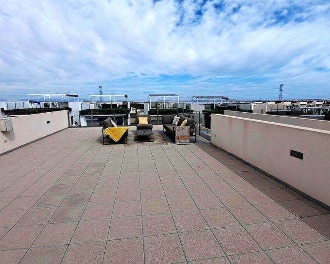 Image No.43-3 Bed Villa for sale