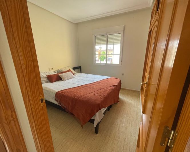 Image No.10-3 Bed Townhouse for sale