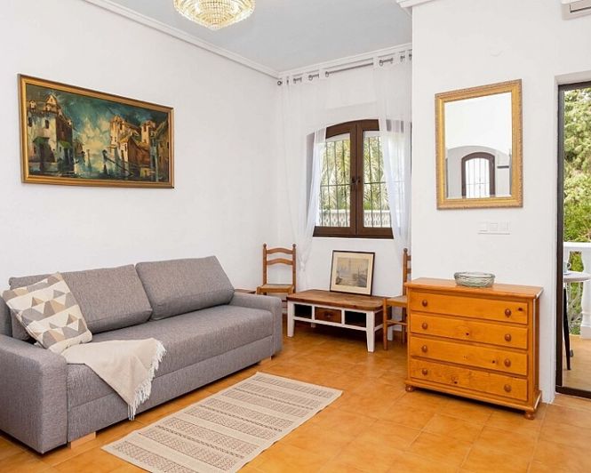 Image No.10-3 Bed Townhouse for sale