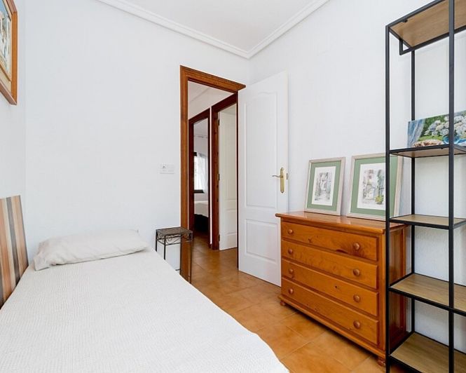 Image No.21-3 Bed Townhouse for sale