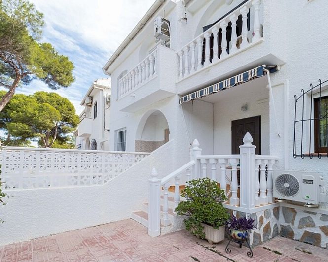 Image No.5-3 Bed Townhouse for sale