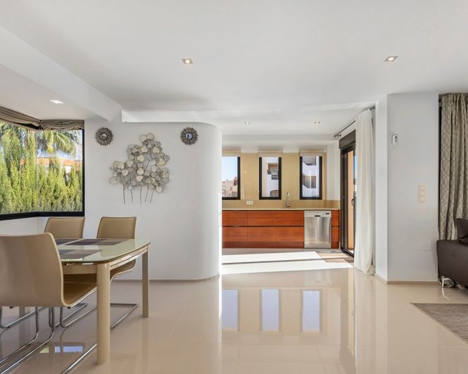 Image No.7-Villa de 5 chambres à vendre à La Zenia