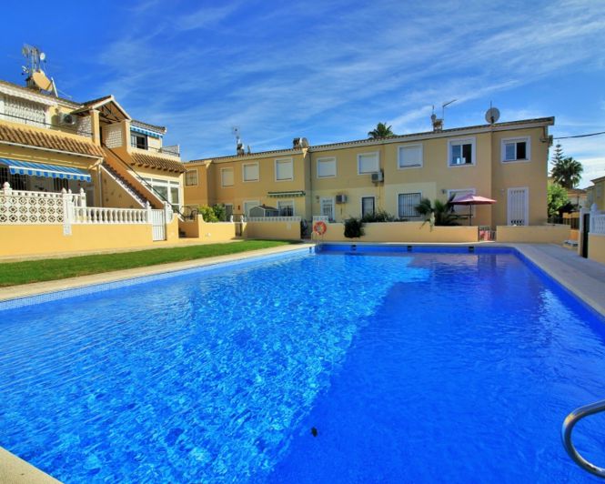 Image No.34-Maison de ville de 3 chambres à vendre à Villamartin